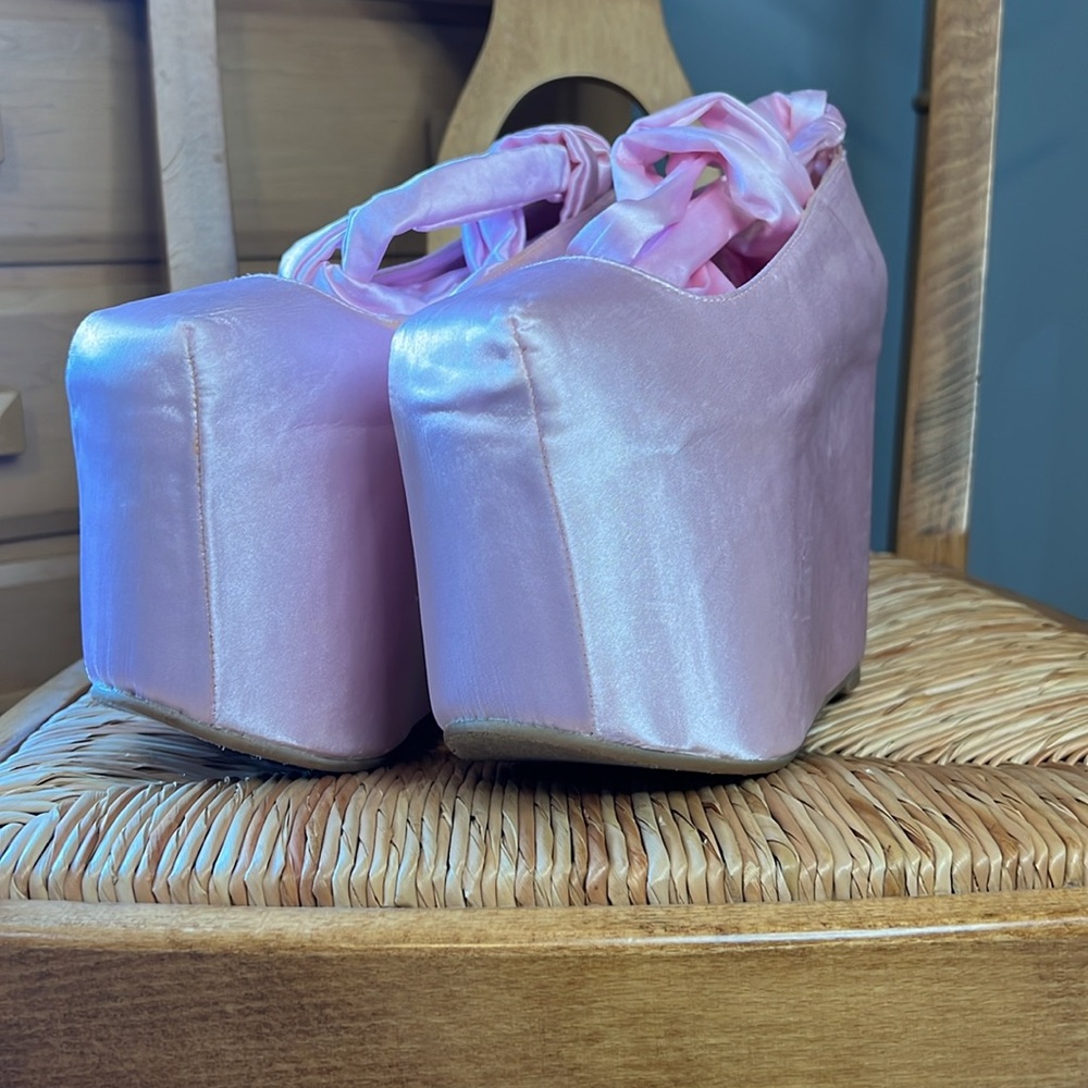 EUC YRU “bae” ballerina satin platforms size 9 - Picture 4 of 11
